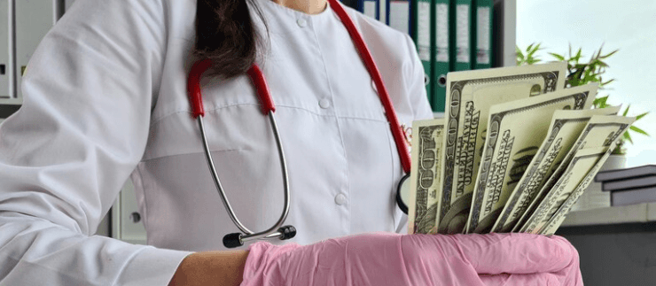 مالیات خدمات درمانی و زیبایی